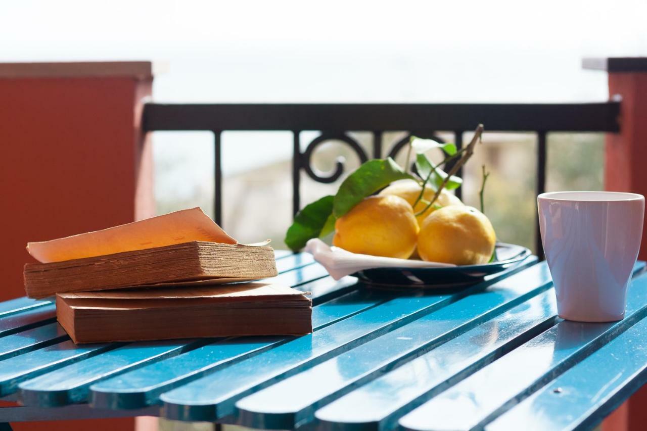 Il Nido Del Pavone Apartment มอนเตรอสโซ อัล มาเร ภายนอก รูปภาพ